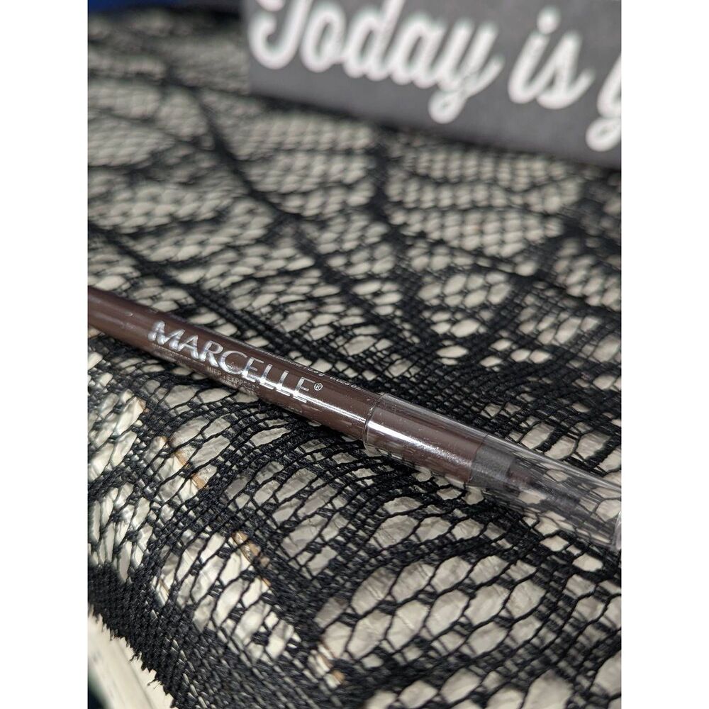 5/25 Marcelle Waterproof Eyeliner in Espresso NEW